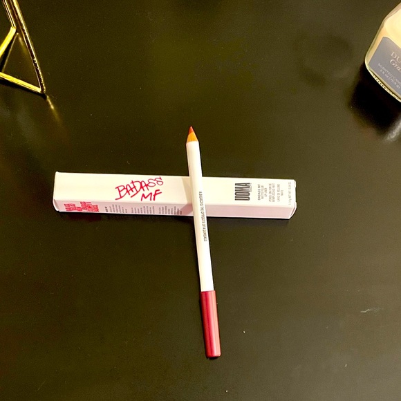 UOMA Badass MF Matte Filler Lip Liner - Ross - Picture 1 of 6